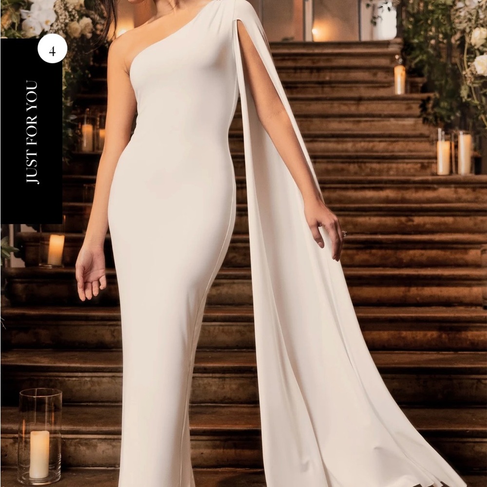 DOMINIQUE
WHITE ONE SHOULDER CAPE SLEEVE BODYCON MAXI DRESS